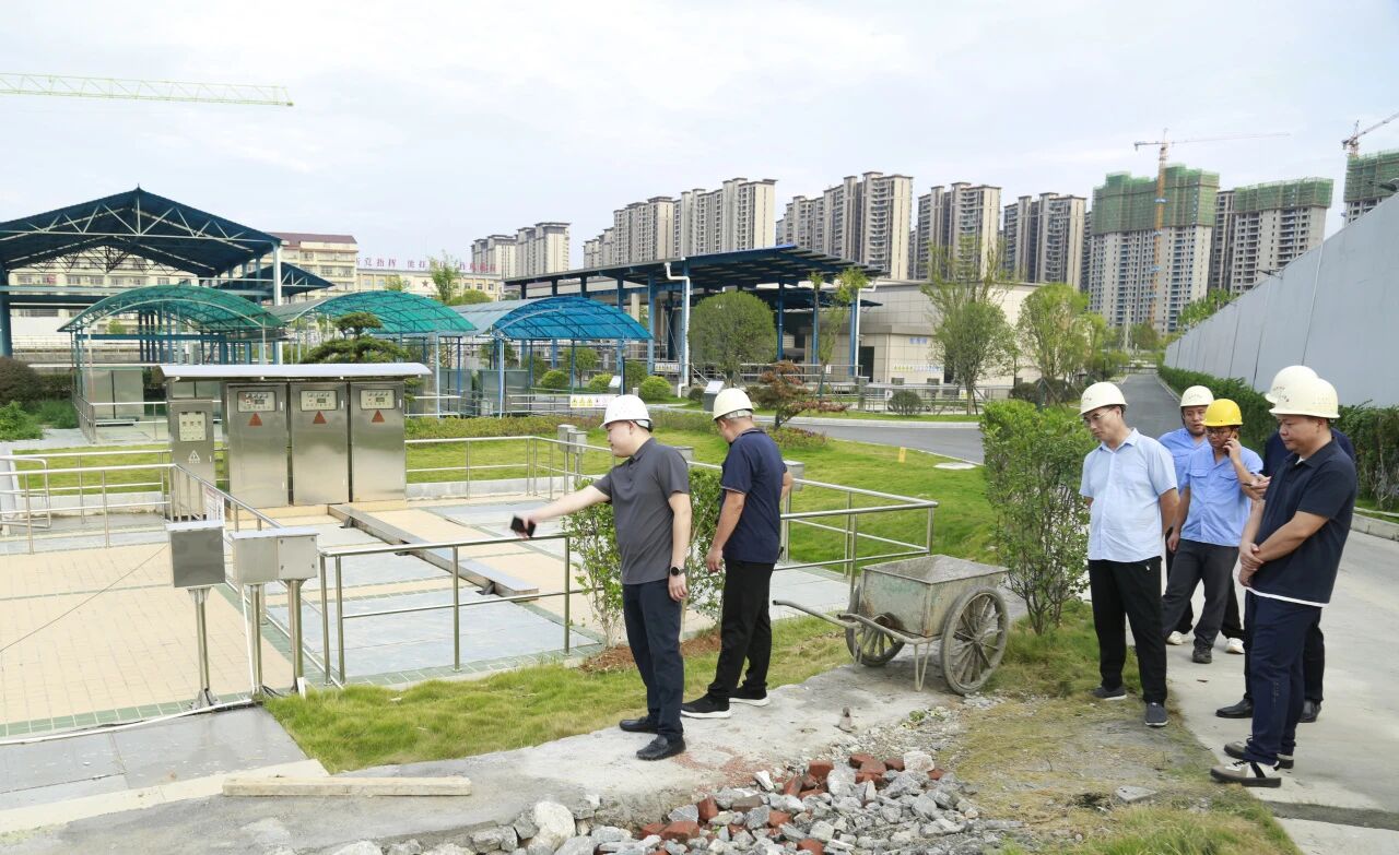 1759971453302363.jpg 1759971453302363.jpg